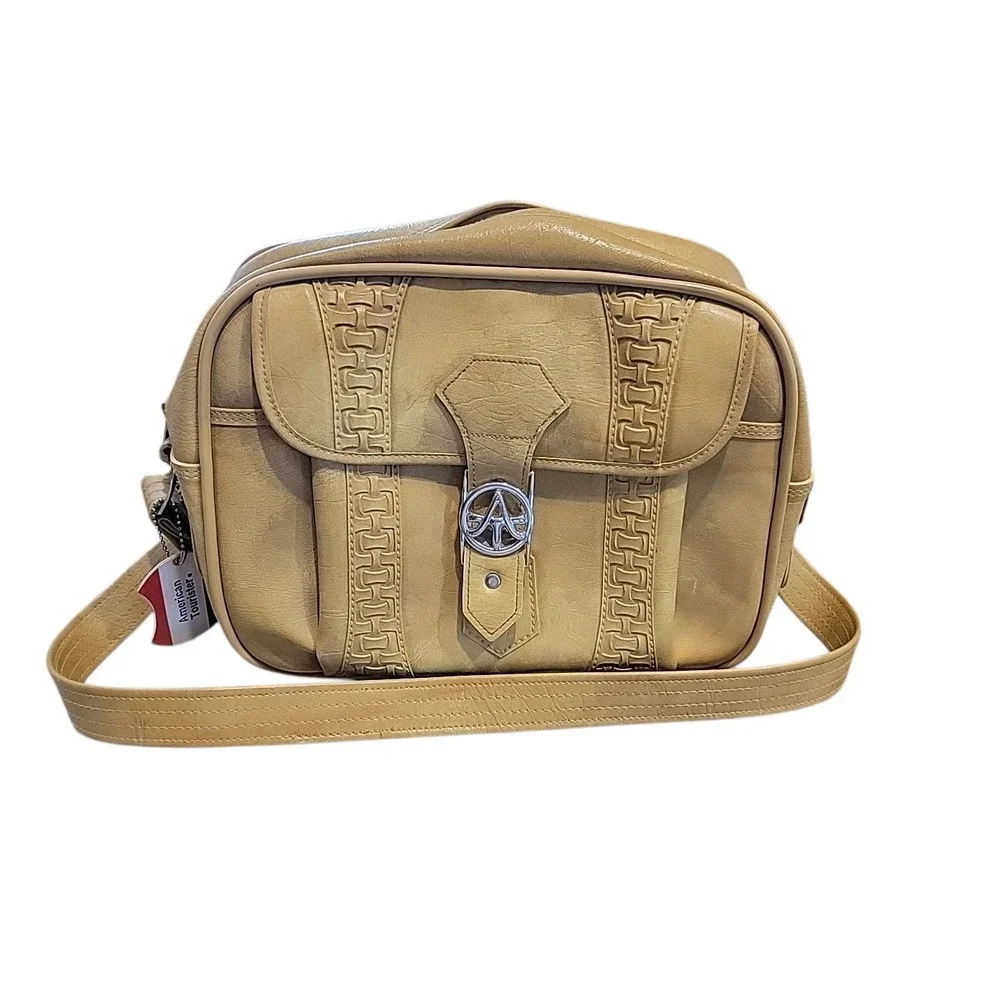 American Tourister 1978 HARVEST GOLD Carry On Travel Bag Weekender Vintage